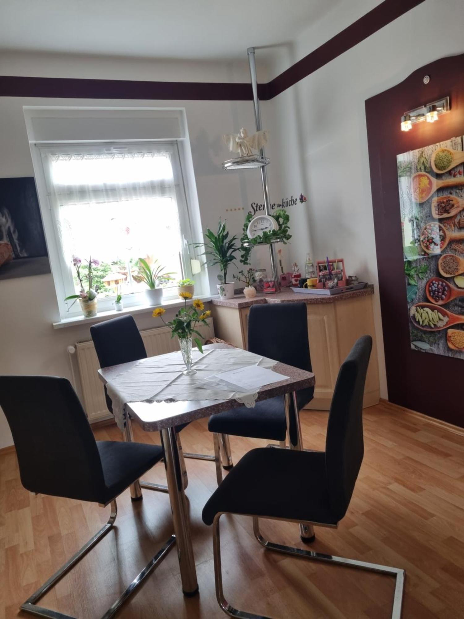 *zur Weinbergstrasse* Apartment